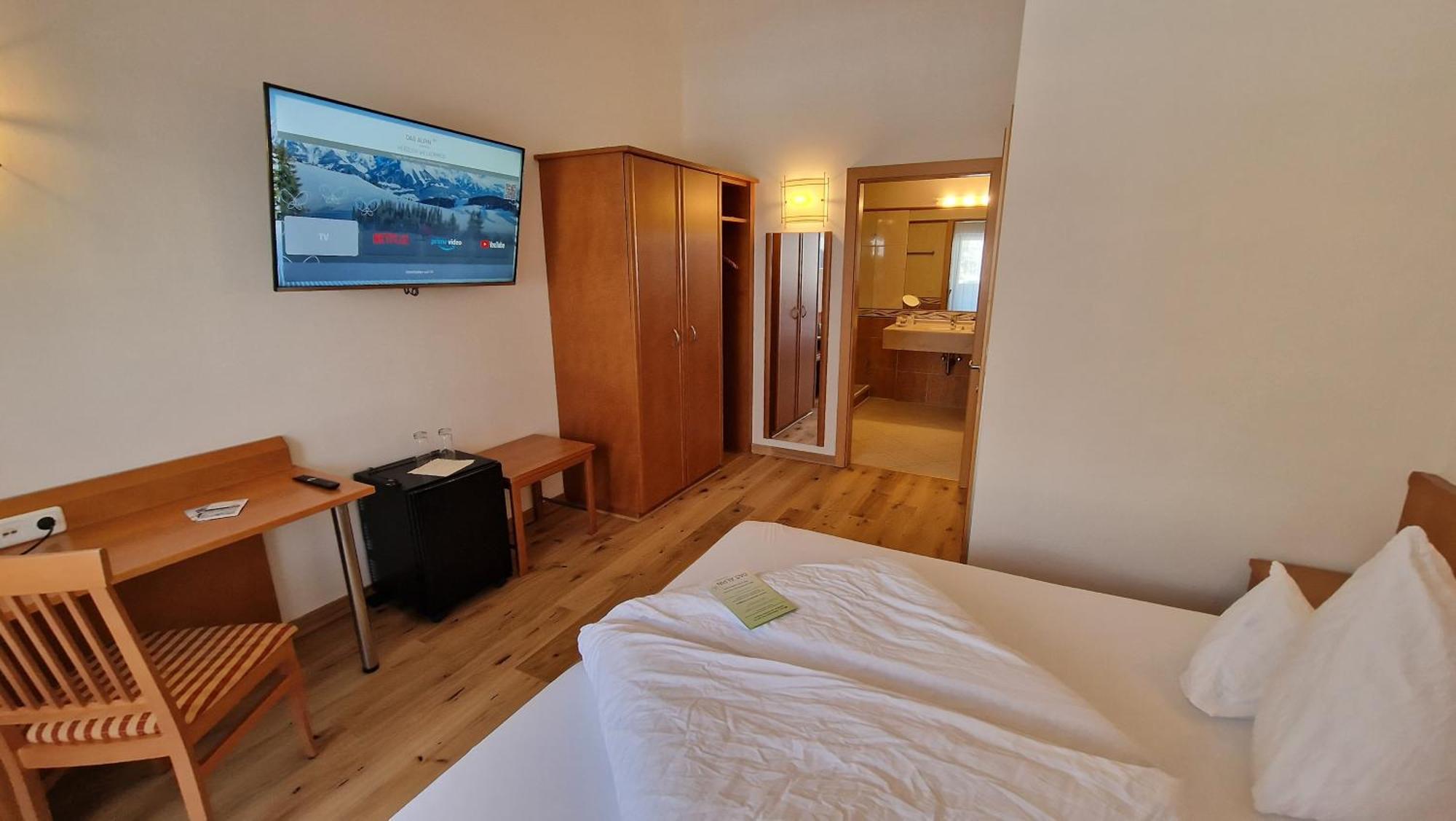 Alpin - Garni 3*