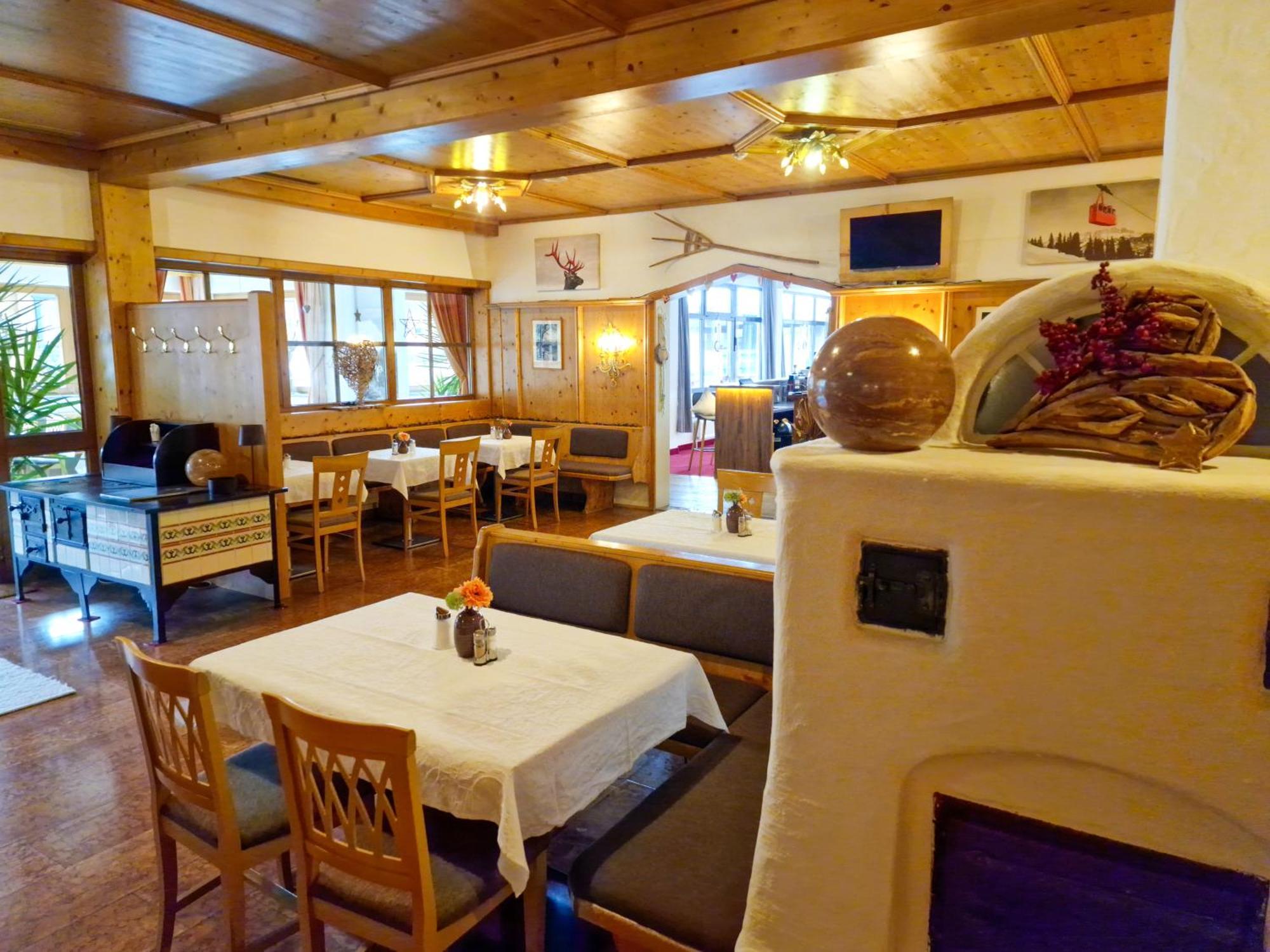 Alpin - Garni Hotel Scheffau am Wilden Kaiser